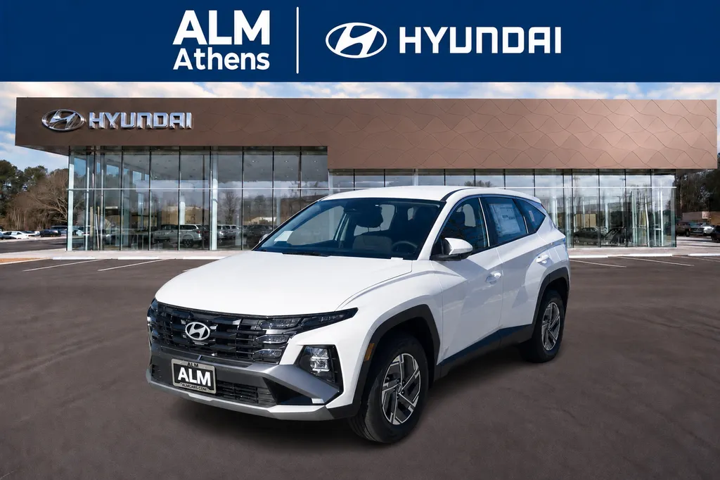 White 2026 Hyundai Tucson Hybrid Blue SE for sale in Athens, GA