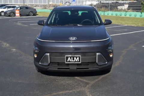 Another view of 2027 Hyundai Kona SE for sale in Athens, GA at ALM Hyundai Athens