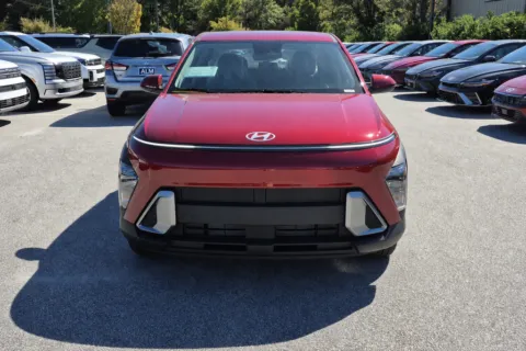 Another view of 2027 Hyundai Kona SE for sale in Athens, GA at ALM Hyundai Athens