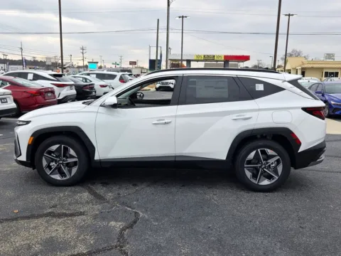 More photos of 2026 Hyundai Tucson SEL at ALM Hyundai Athens, GA
