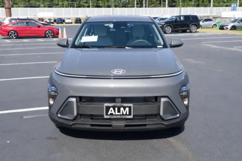 Photos of 2027 Hyundai Kona SE for sale in Athens, GA at ALM Hyundai Athens