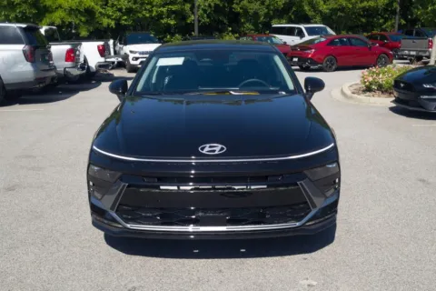 Photos of 2026 Hyundai Sonata SE for sale in Athens, GA at ALM Hyundai Athens