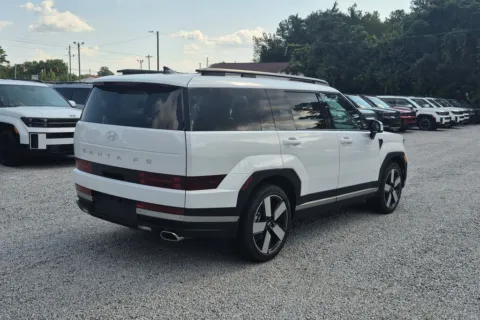 More photos of 2027 Hyundai Santa Fe Limited at ALM Hyundai Athens, GA