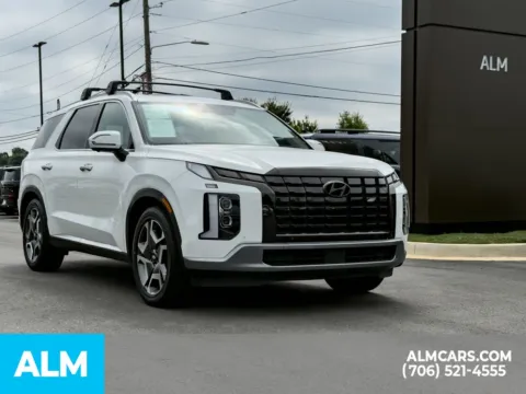 More photos of 2023 Hyundai Palisade Limited at ALM Hyundai Athens, GA