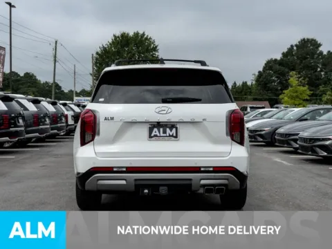 More photos of 2023 Hyundai Palisade Limited at ALM Hyundai Athens, GA