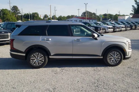 More photos of 2026 Hyundai Palisade Hybrid Blue SEL Premium at ALM Hyundai Athens, GA