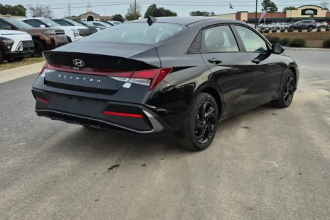 More photos of 2026 Hyundai Elantra SEL Sport at ALM Hyundai Athens, GA