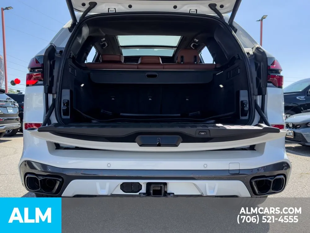 2024 BMW X5 M60i - Photo 11