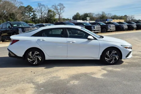 More photos of 2026 Hyundai Elantra Limited at ALM Hyundai Athens, GA