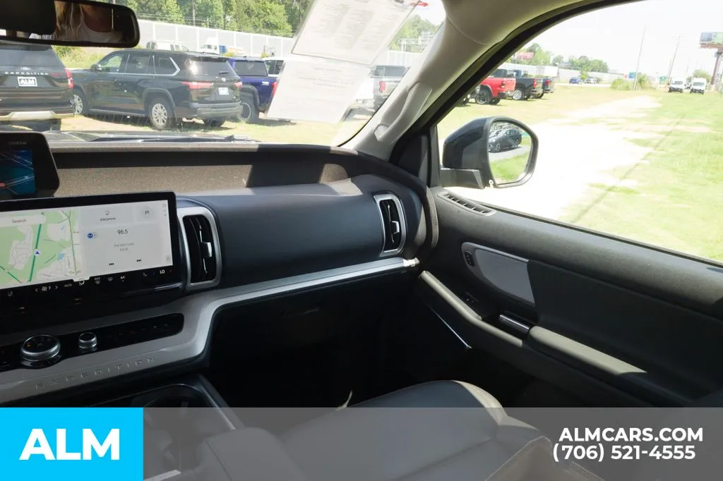 2025 Ford Expedition Active - Photo 21