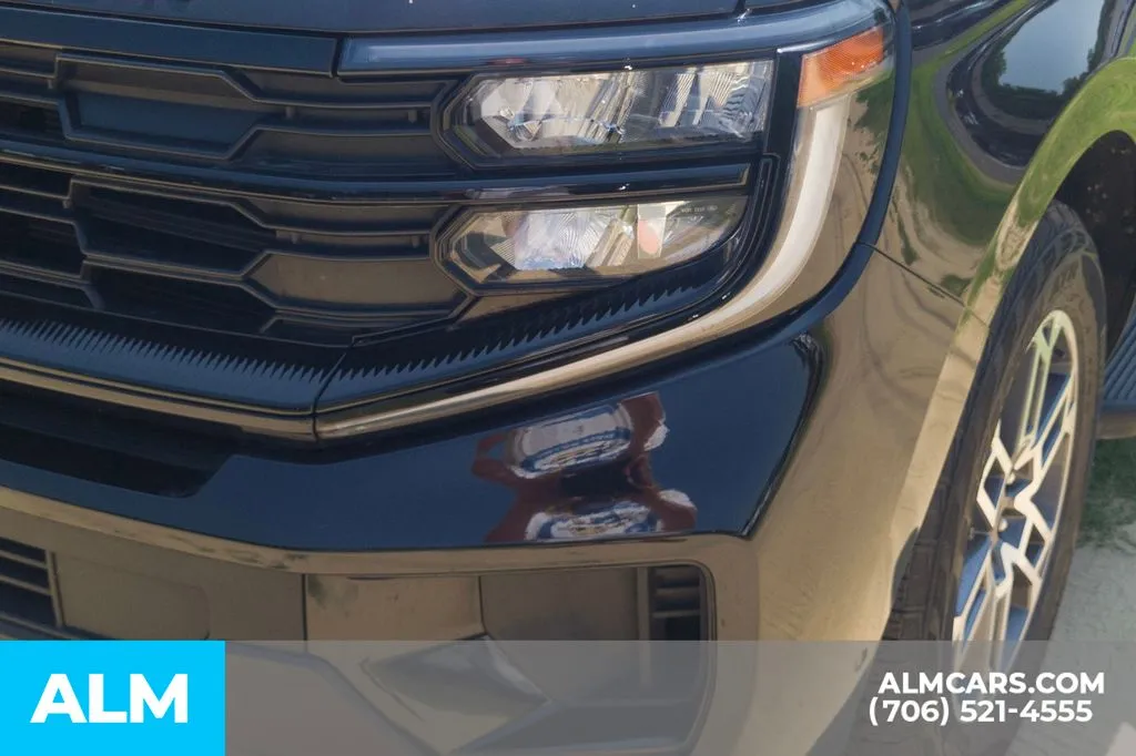 2025 Ford Expedition Active - Photo 12