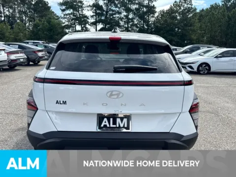 More photos of 2026 Hyundai Kona SE at ALM Hyundai Athens, GA
