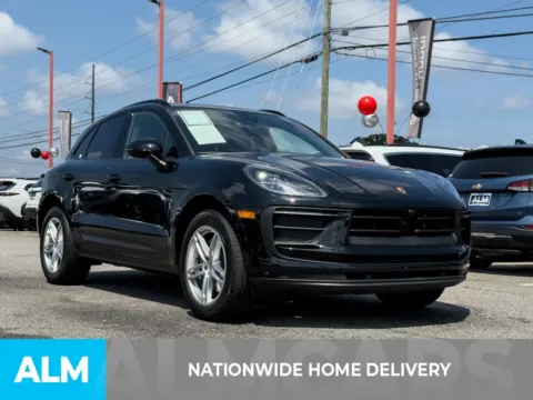More photos of 2025 Porsche Macan T at ALM Hyundai Athens, GA