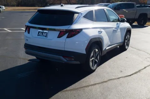 More photos of 2026 Hyundai Tucson SEL at ALM Hyundai Athens, GA