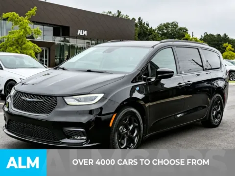 Photos of 2021 Chrysler Pacifica Hybrid Limited for sale in Athens, GA at ALM Hyundai Athens