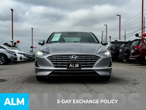 Another view of 2023 Hyundai Sonata Hybrid SEL for sale in Athens, GA at ALM Hyundai Athens