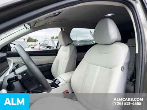More photos of 2025 Hyundai Tucson SEL at ALM Hyundai Athens, GA