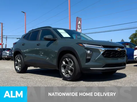 More photos of 2025 Chevrolet Trax LT at ALM Hyundai Athens, GA