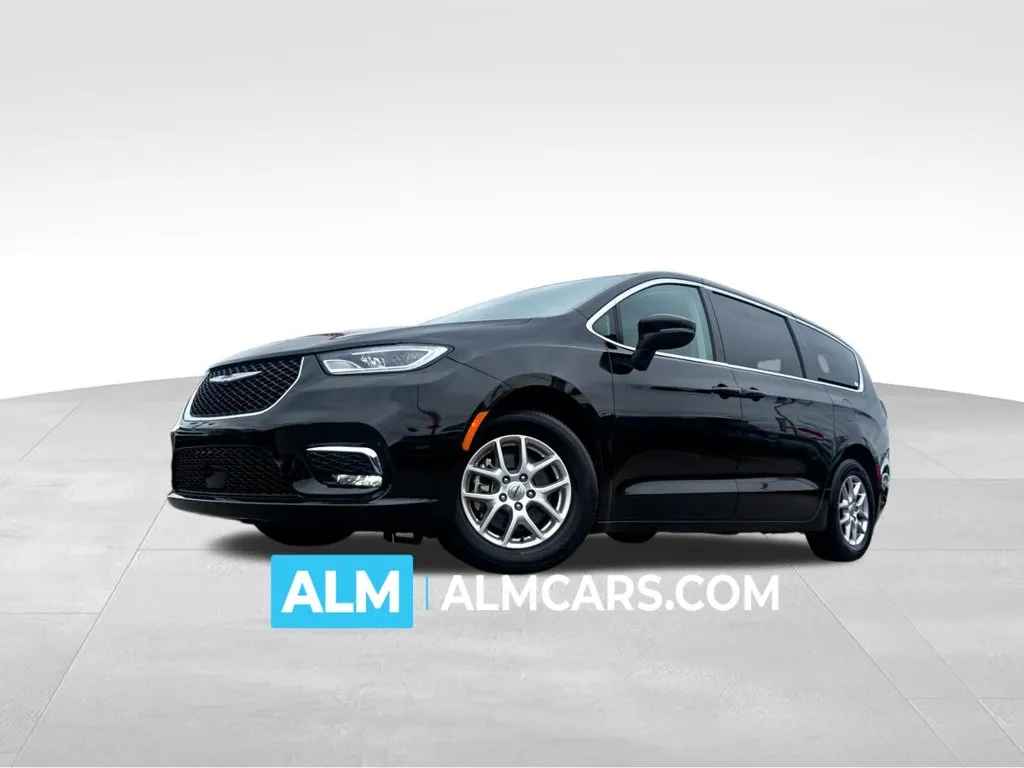 Black 2023 Chrysler Pacifica Touring L for sale in Athens, GA