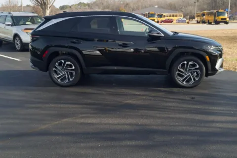 More photos of 2026 Hyundai Tucson Hybrid Limited at ALM Hyundai Athens, GA