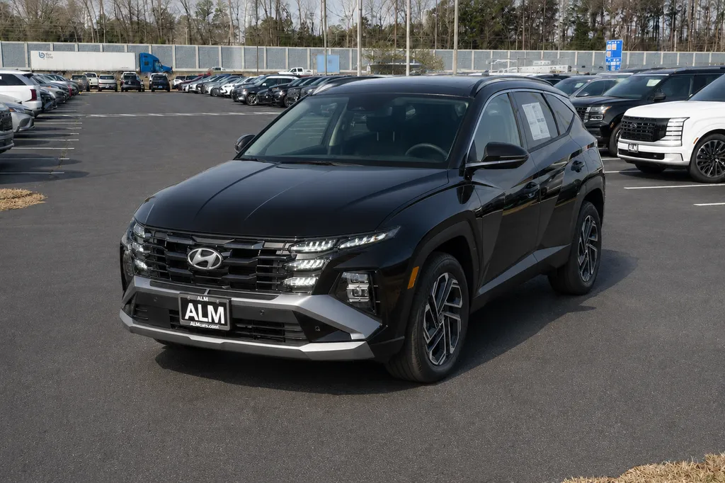Black 2026 Hyundai Tucson Hybrid Limited for sale in Athens, GA