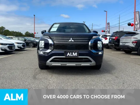 Photos of 2024 Mitsubishi Outlander SE for sale in Athens, GA at ALM Hyundai Athens