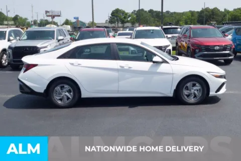 More photos of 2026 Hyundai Elantra SE at ALM Hyundai Athens, GA