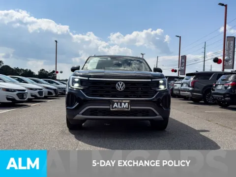 Another view of 2024 Volkswagen Atlas Cross Sport 2.0T SE w/Technology for sale in Athens, GA at ALM Hyundai Athens