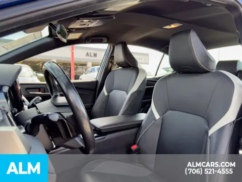 More photos of 2025 Toyota Camry SE at ALM Hyundai Athens, GA