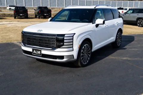 Photos of 2027 Hyundai Palisade Hybrid Calligraphy for sale in Athens, GA at ALM Hyundai Athens