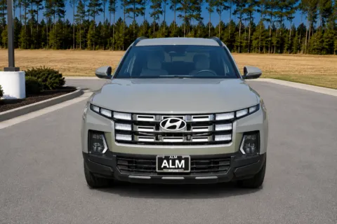 Photos of 2027 Hyundai Santa Cruz SEL for sale in Athens, GA at ALM Hyundai Athens