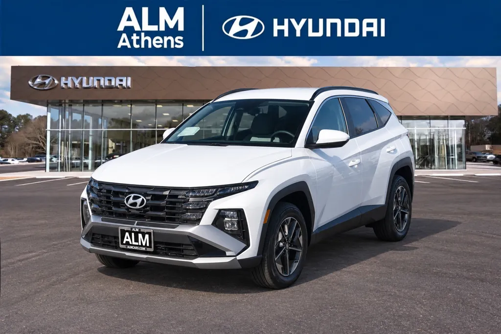 White 2026 Hyundai Tucson SEL Plus for sale in Athens, GA
