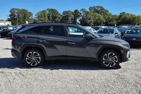 More photos of 2026 Hyundai Tucson SEL Plus at ALM Hyundai Athens, GA