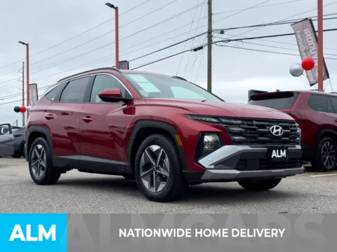 More photos of 2025 Hyundai Tucson SEL at ALM Hyundai Athens, GA