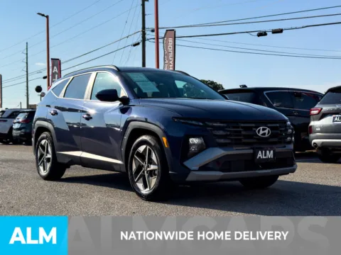 More photos of 2025 Hyundai Tucson SEL at ALM Hyundai Athens, GA