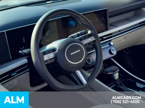 More photos of 2025 Hyundai Tucson SEL at ALM Hyundai Athens, GA