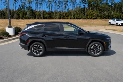 More photos of 2026 Hyundai Tucson SEL at ALM Hyundai Athens, GA