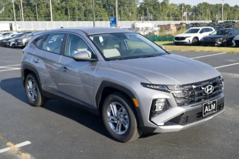 Another view of 2026 Hyundai Tucson SE for sale in Athens, GA at ALM Hyundai Athens