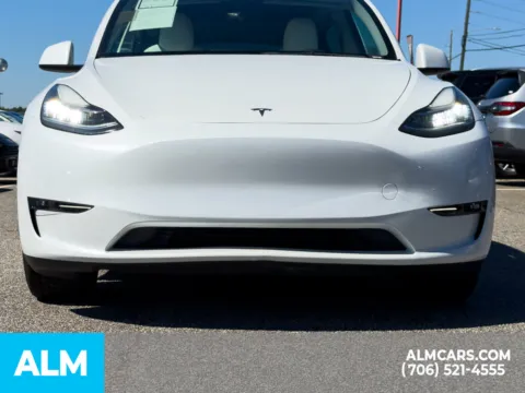 More photos of 2022 Tesla Model Y Long Range at ALM Hyundai Athens, GA