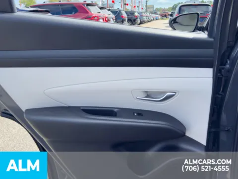More photos of 2025 Hyundai Tucson SEL at ALM Hyundai Athens, GA