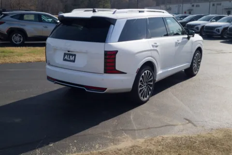 More photos of 2027 Hyundai Palisade Hybrid Calligraphy at ALM Hyundai Athens, GA