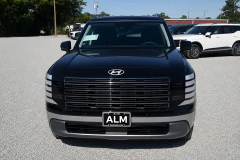 Photos of 2027 Hyundai Palisade SEL for sale in Athens, GA at ALM Hyundai Athens