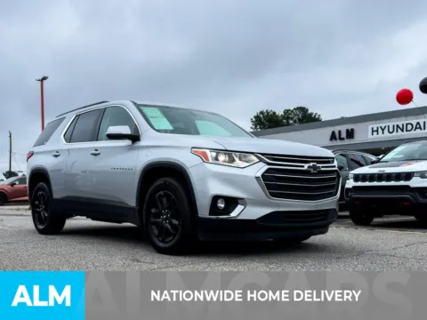 More photos of 2021 Chevrolet Traverse LT at ALM Hyundai Athens, GA