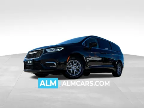 Black 2024 Chrysler Pacifica Touring L for sale in Athens, GA