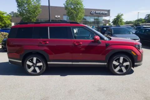More photos of 2027 Hyundai Santa Fe Limited at ALM Hyundai Athens, GA