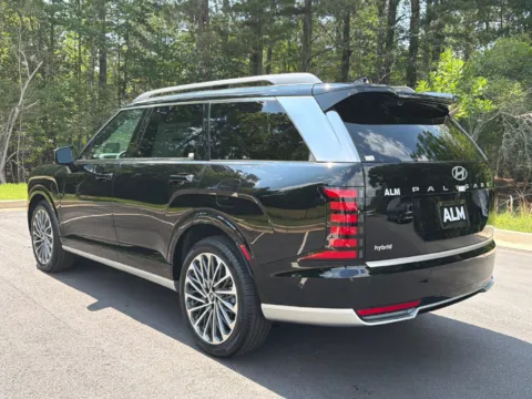 More photos of 2026 Hyundai Palisade Hybrid Calligraphy at ALM Hyundai Athens, GA