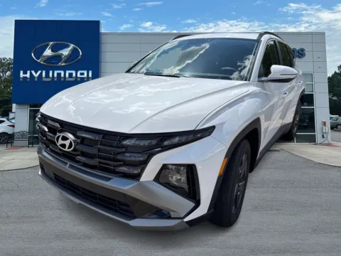 White 2025 Hyundai Tucson SEL Convenience for sale in Athens, GA