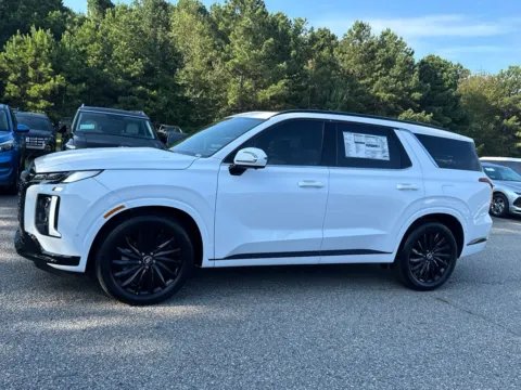Photos of 2025 Hyundai Palisade Calligraphy Night Edition for sale in Athens, GA at ALM Hyundai Athens