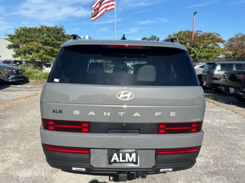 More photos of 2025 Hyundai Santa Fe Hybrid SEL at ALM Hyundai Athens, GA