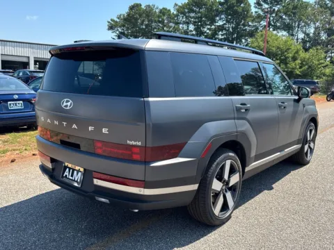 More photos of 2025 Hyundai Santa Fe Hybrid Limited at ALM Hyundai Athens, GA